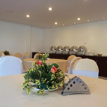 Oyo 1227 Hotel Rousha Inn Ghaziabad Exterior photo